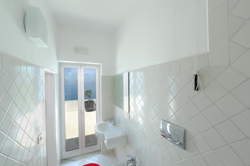 My Shazzy With Amazing Sea View Terrace Apartman Praiano Szoba fotó