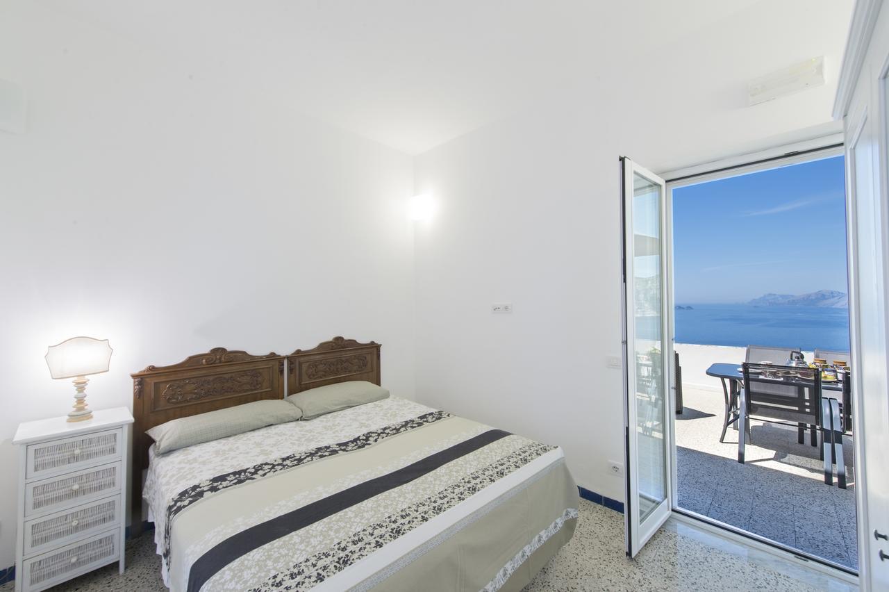 My Shazzy With Amazing Sea View Terrace Apartman Praiano Kültér fotó